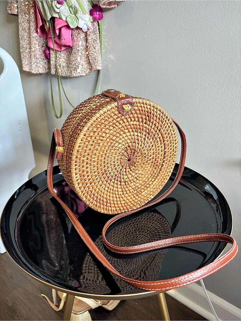 Floral lined Rattan Crossbody - Picture 2 of 5